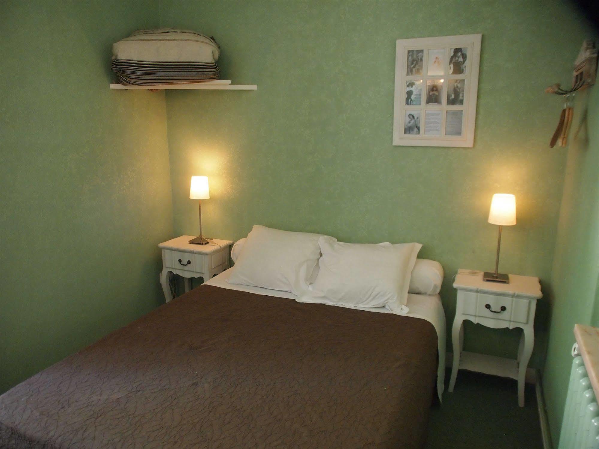Hotel Emma Calve Millau Exteriér fotografie